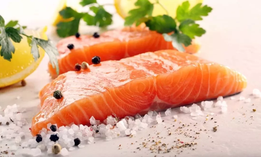 虹鱒魚究竟是不是三文魚？專家建議：明示具體種類