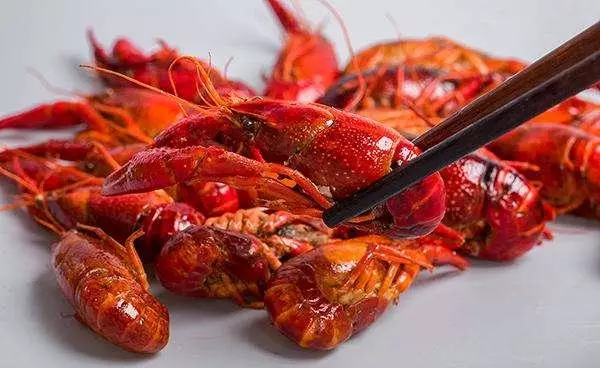 小龍蝦季到來，這些謠言又死灰復燃，你中招了嗎？