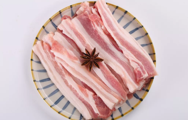 禁止郵寄豬肉及其制品，豬肉水餃、火腿腸等電商路或受阻