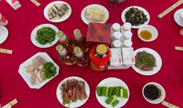 年夜飯半成品“變臉”，打造核心爆品