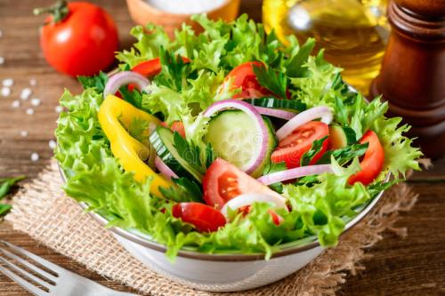 豬肉水果價格持續(xù)上漲，蔬菜價格卻為何一直跌？