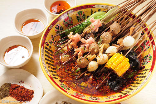 楊國(guó)福VS張亮，誰(shuí)是中國(guó)麻辣燙之王？