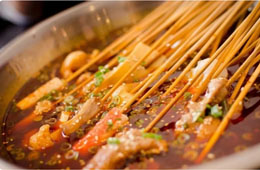 可烤可涮可煮……燒烤季，這個(gè)串串要火？