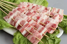 五花肉爆發(fā)，榮登燒烤“點單王”！不過這個市場還有點亂……