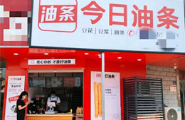 碰瓷兒“今日頭條”？油條店成網(wǎng)紅，3元一根還很搶手