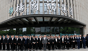 九毛九凈賺3.3億，楊國福跑步上市，餐飲業(yè)的風(fēng)往這里吹……