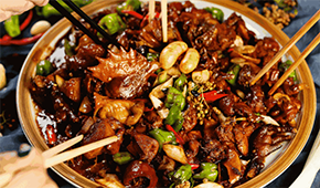  走出山東、香飄全國(guó)，預(yù)制臨沂炒雞能否成為另一個(gè)“淄博燒烤”？